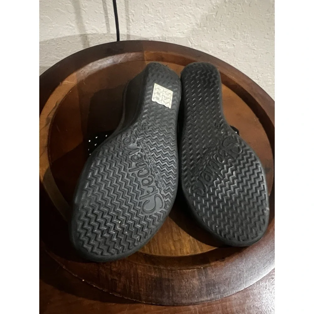 Skechers parallel wedge